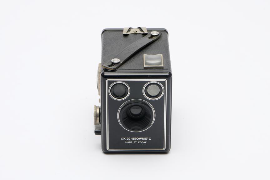 Kodak Six-20 Brownie C Box Camera
