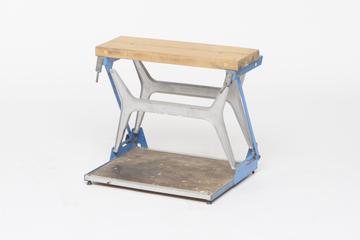 Folding joiner's work bench