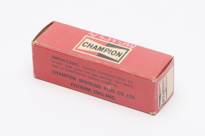 Box for Champion spark plug