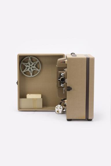 Kodascope Eight-500 cine projector