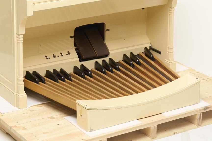 Pedal board, for Hammond Model 'E' organ, Serial No. 8282