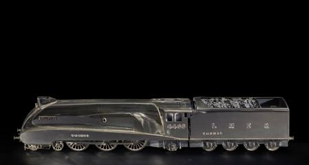 Silver and gold model of the locomotive "Mallard"