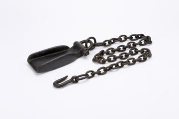Chain with drag shoe and hook, from the Royal Mail Coach, 1815-1830